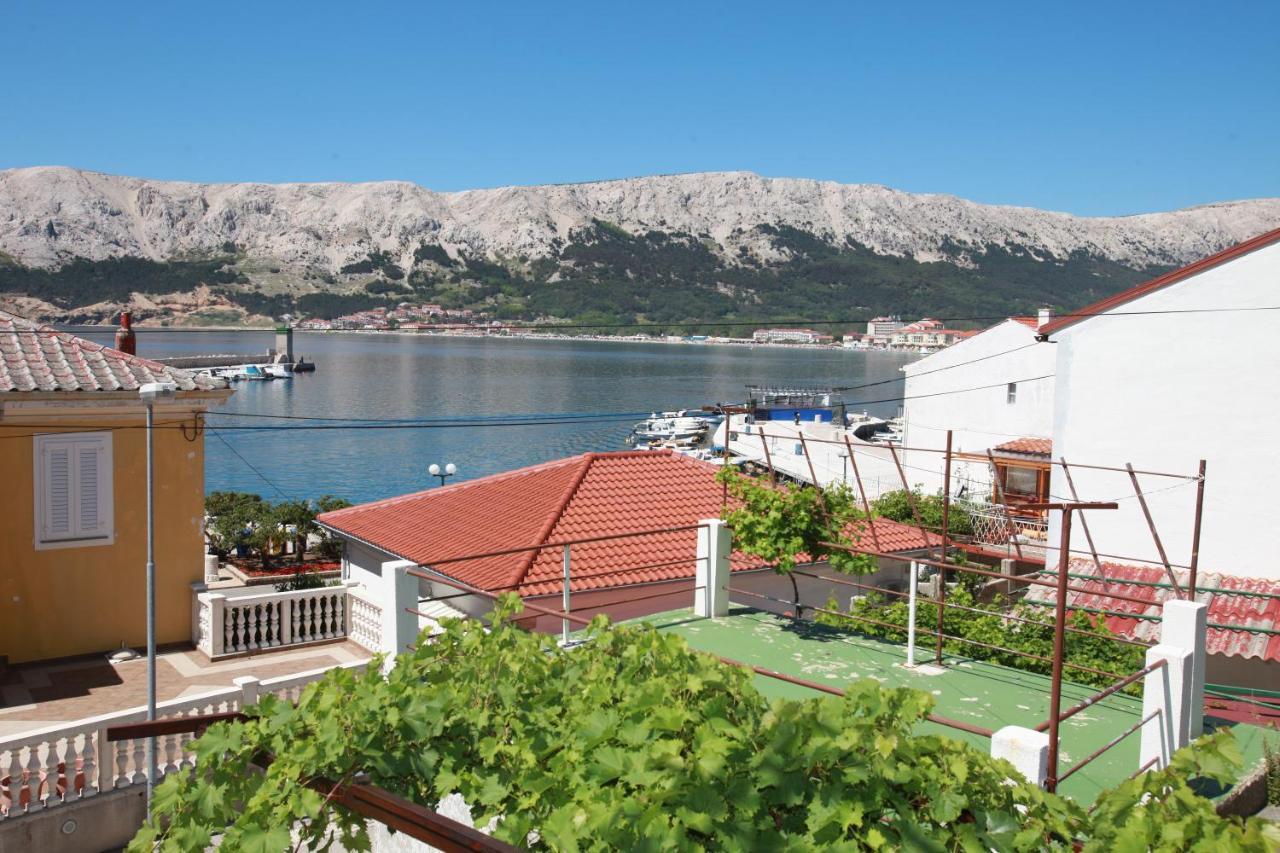 Apartment Mario With Terrace And Sea View Baška Exteriér fotografie