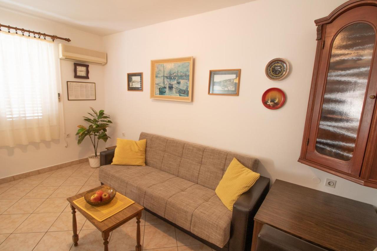 Apartment Mario With Terrace And Sea View Baška Exteriér fotografie