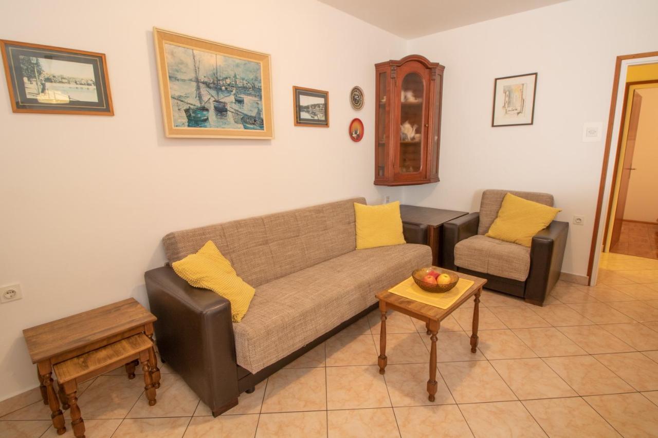 Apartment Mario With Terrace And Sea View Baška Exteriér fotografie